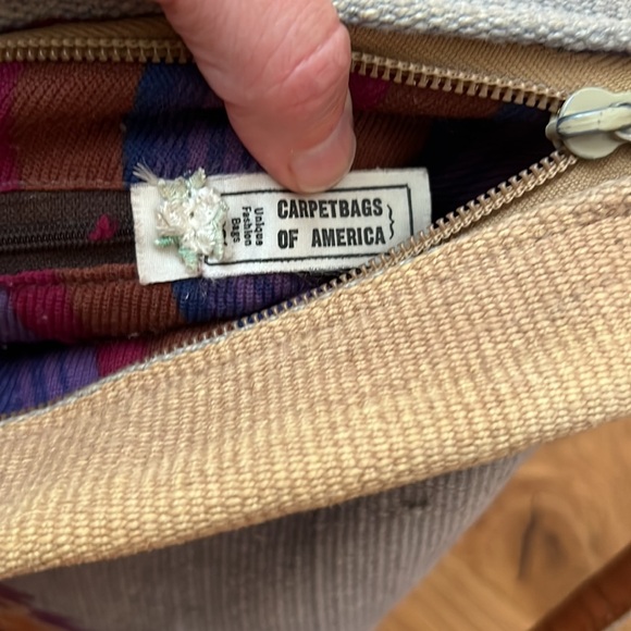 Vintage Carpetbags of America Southwestern Print Bag. - Picture 10 of 13